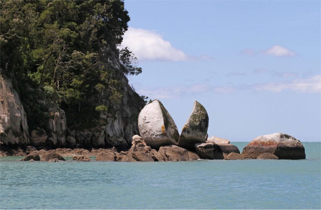 Split Apple Rock. Nueva Zelanda