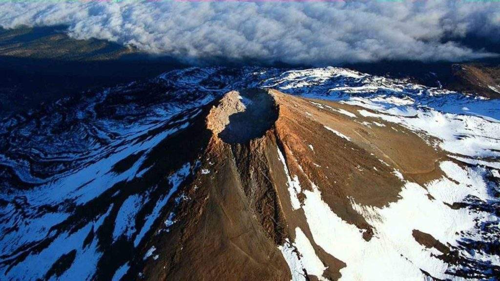 Vista aérea del cráter del Teide