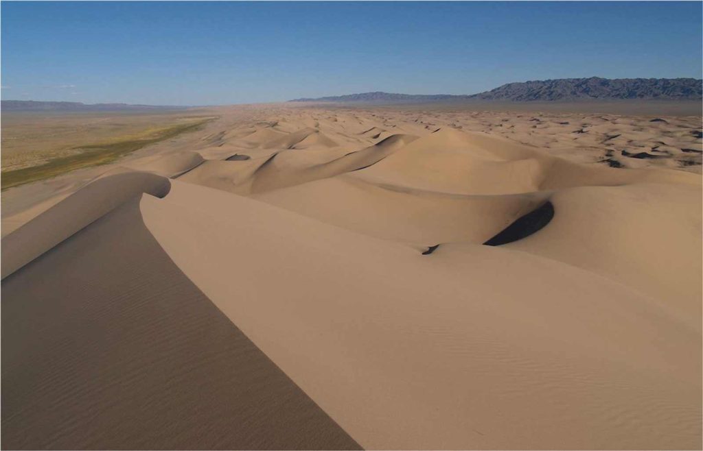 Senderismo en las dunas de Khongoryn Els