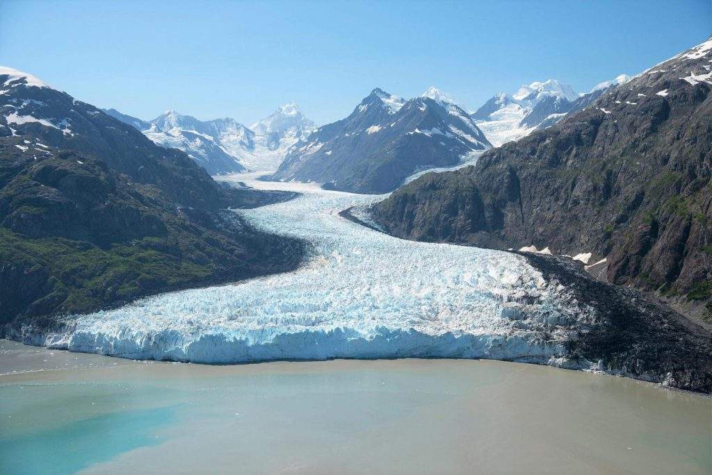 Parque Nacional y Reserva de la Bahía de los Glaciares en Alaska