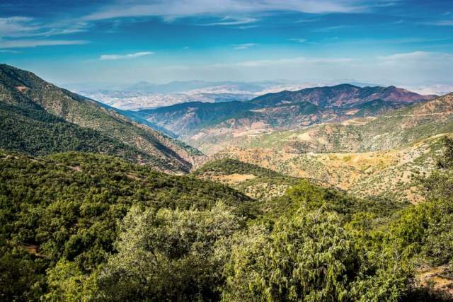 Vista panorámica del Parque Nacional Djebel Aissa