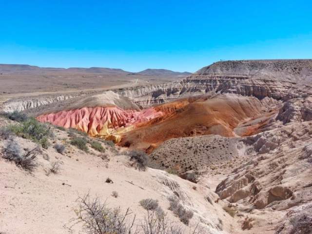 Portal Cañadón Pinturas: entrada al Parque Patagonia