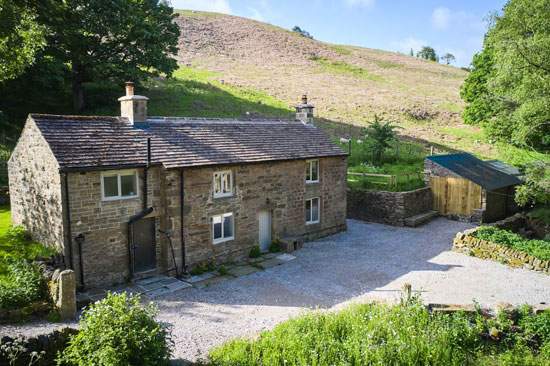 Cattis Side Cottage, une charmante retraite rurale située au cœur du Peak District, dans le Derbyshire, en Angleterre.