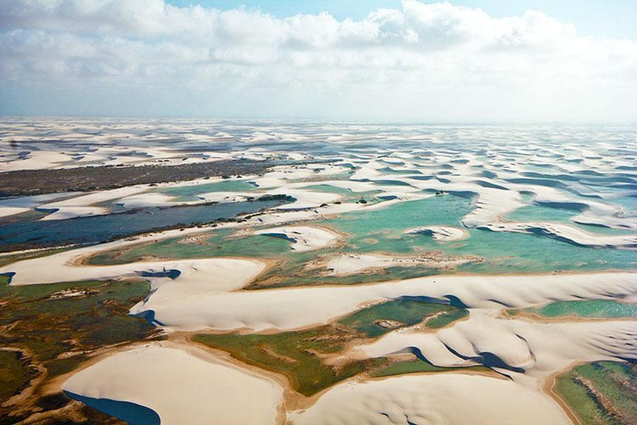 Dunes et lagunes du Parc National des Lençóis Maranhenses