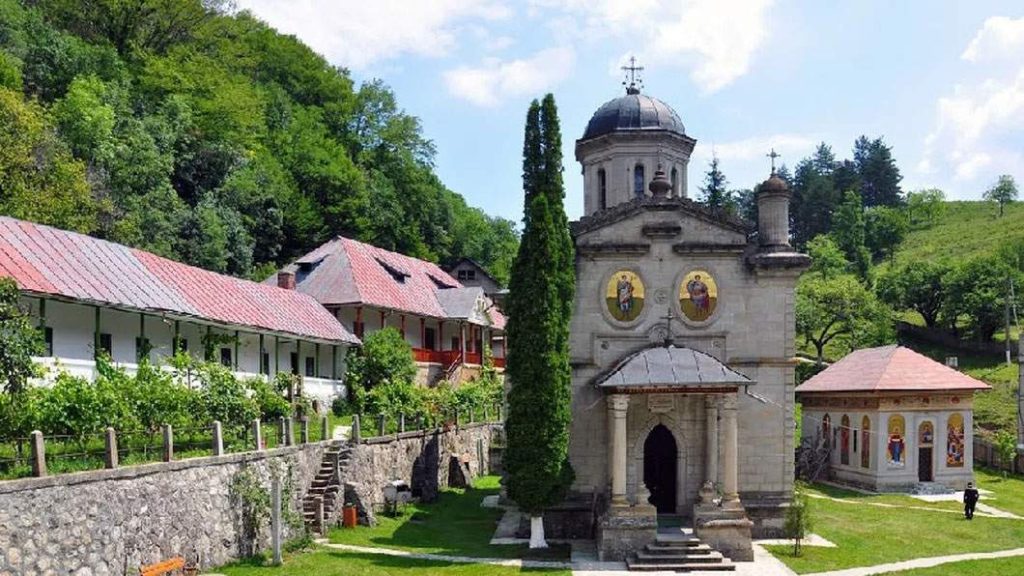 Stănişoara Monastery