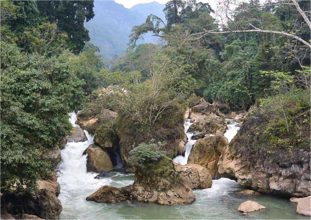 Dau Dang Waterfall on the Nang River, Vietnam